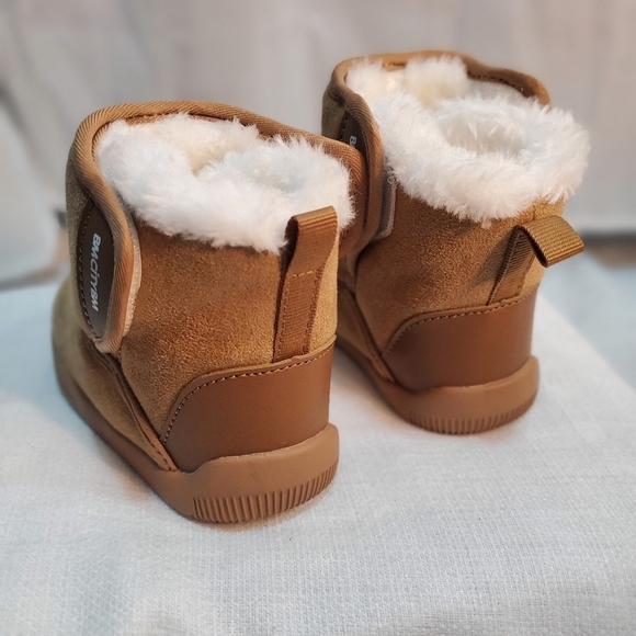 NWOT BMCity Toddler Faux Sueded/Fur Lined Boots - Toddler Size 5 - Picture 5 of 9